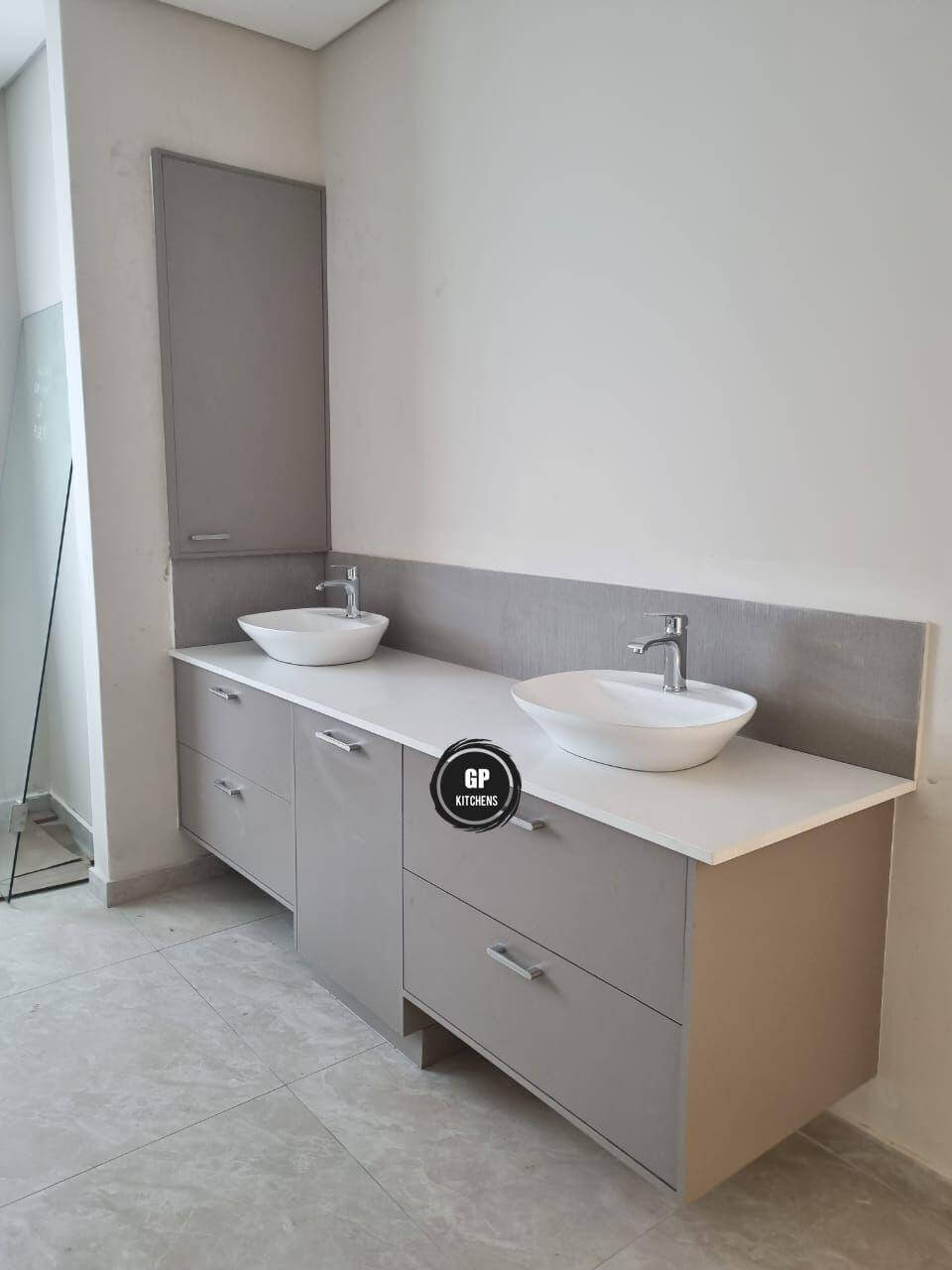 modern bathroom vanities